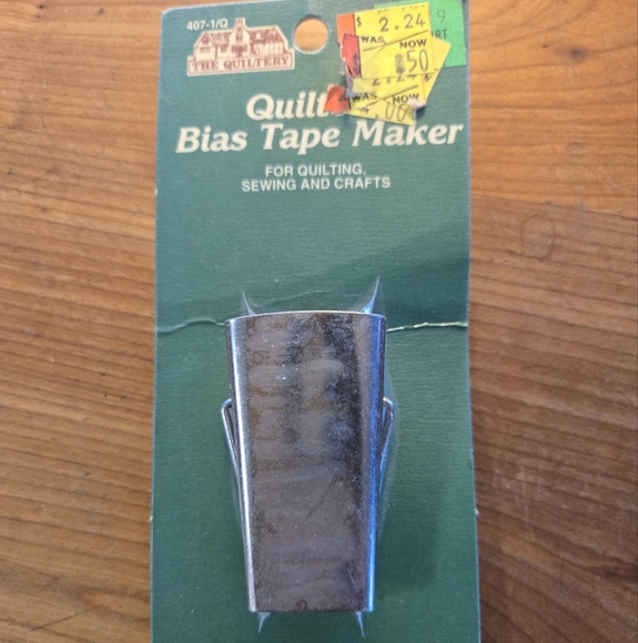 Lot of vintage sewing crafting quilting supplies. - Picture 5 of 16